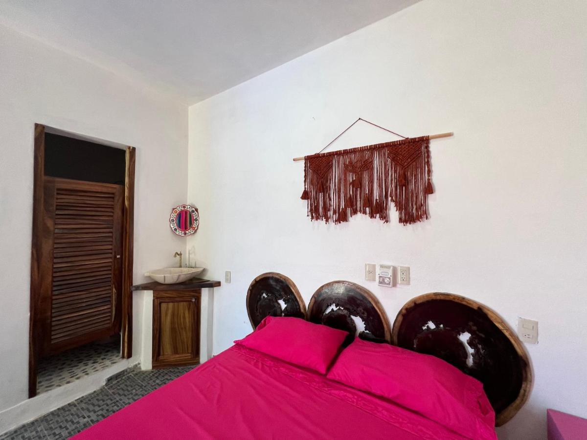 فندق Casa Kokona بويرتو إسكونديدو المظهر الخارجي الصورة